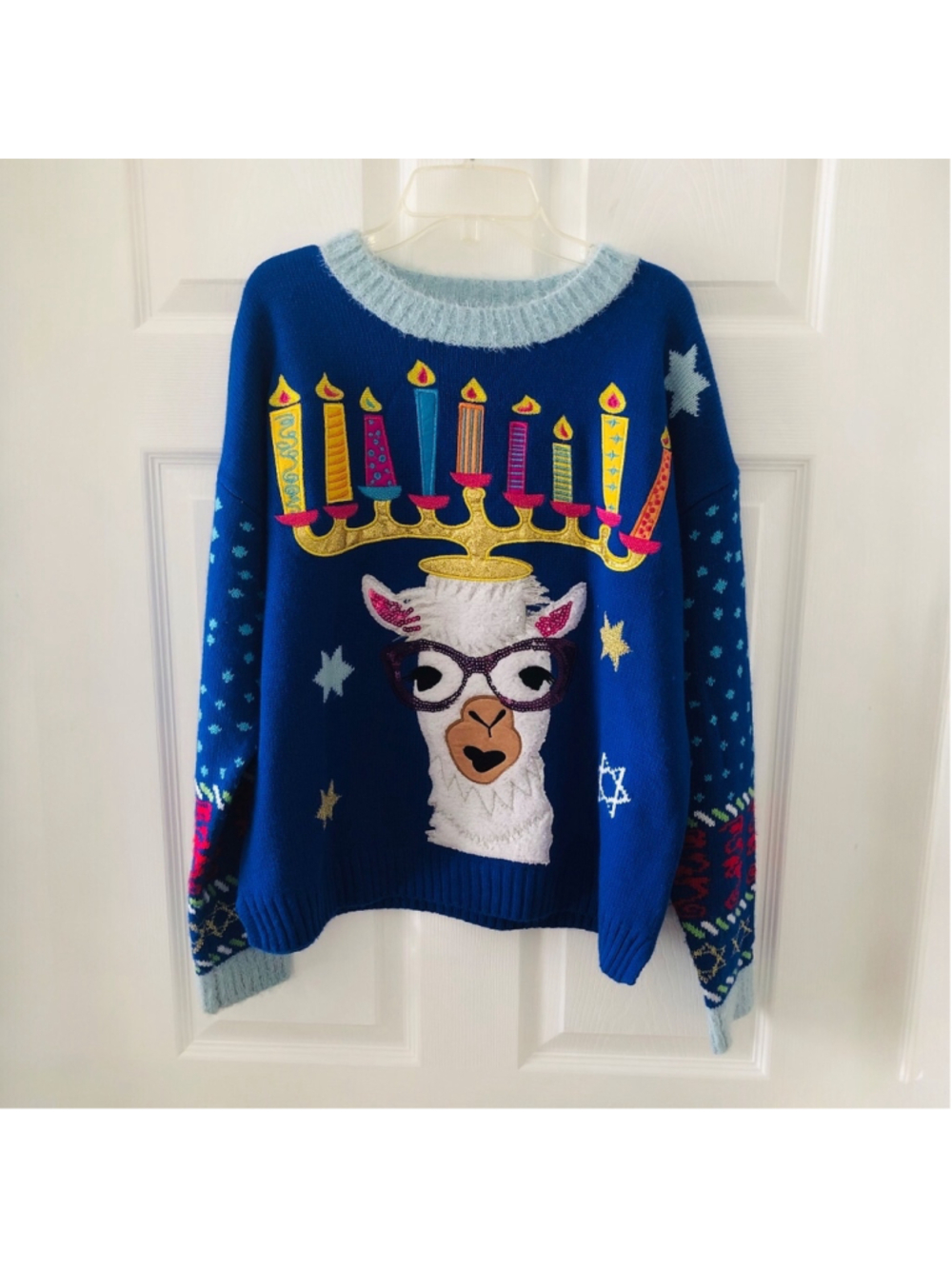 Size M celebrate! Hanukkah Festive Holiday Knit Sweater Jollidays Llamakkah 3D